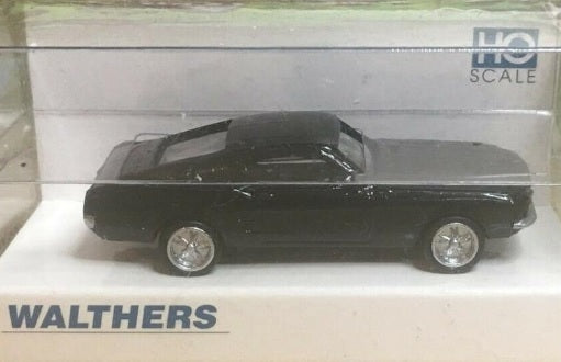 Walthers 933-1220 HO Scale Black 1967 Ford Mustang Fastback