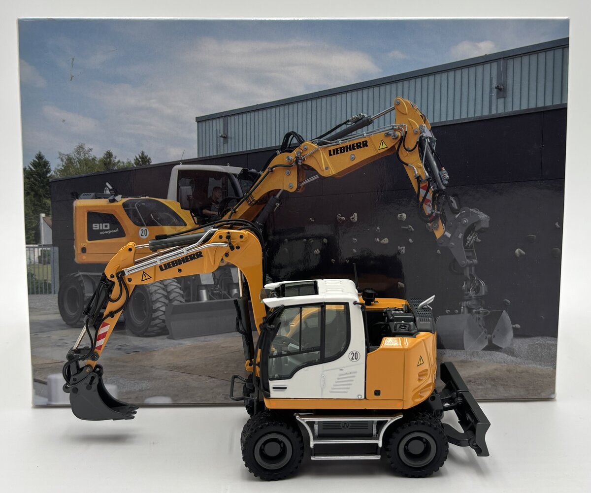 NZG 1000 1:50 Liebherr A910 Compact Wheeled Excavator