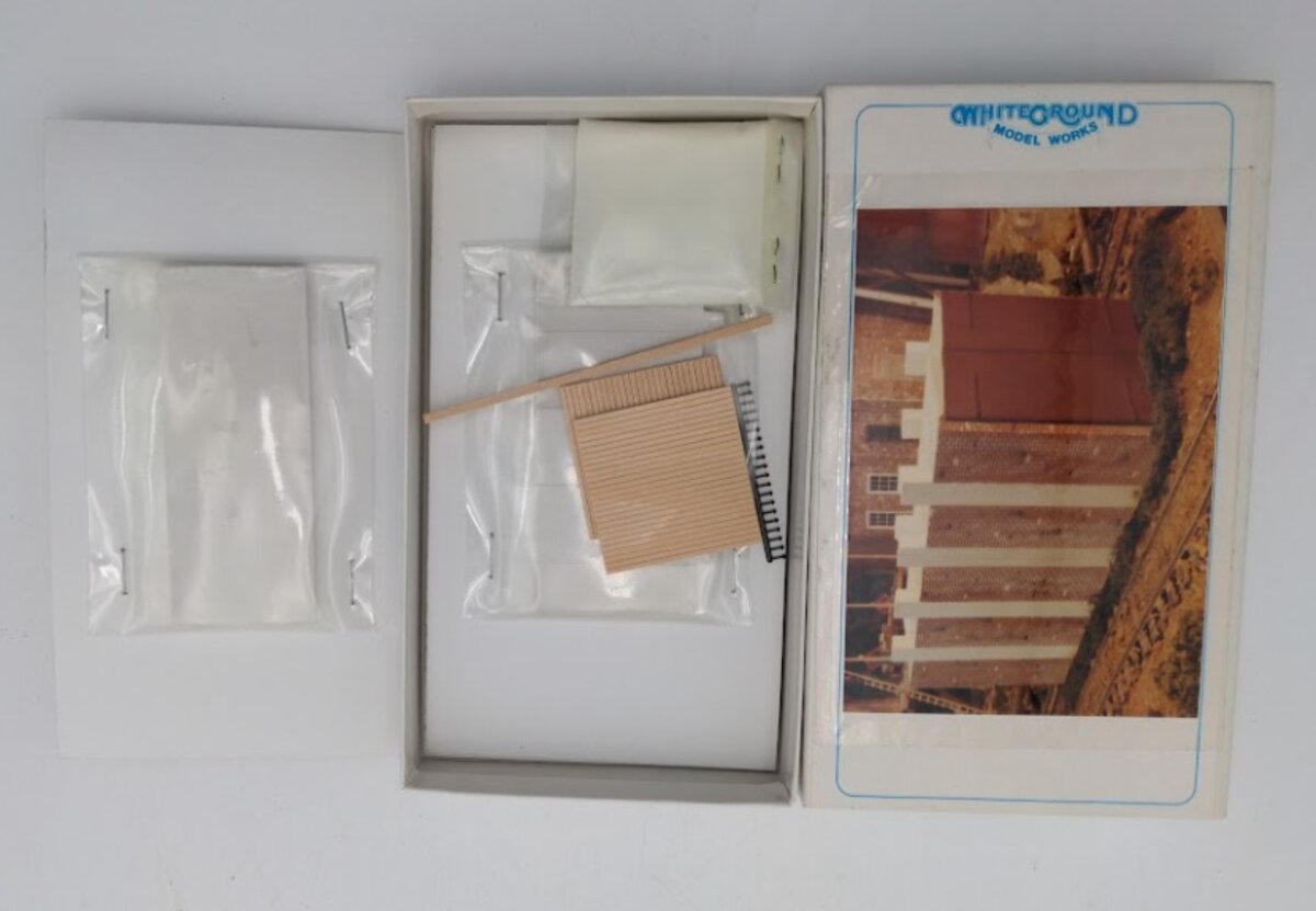 White Ground 13 HO Scale Drying Kiln Building Kit