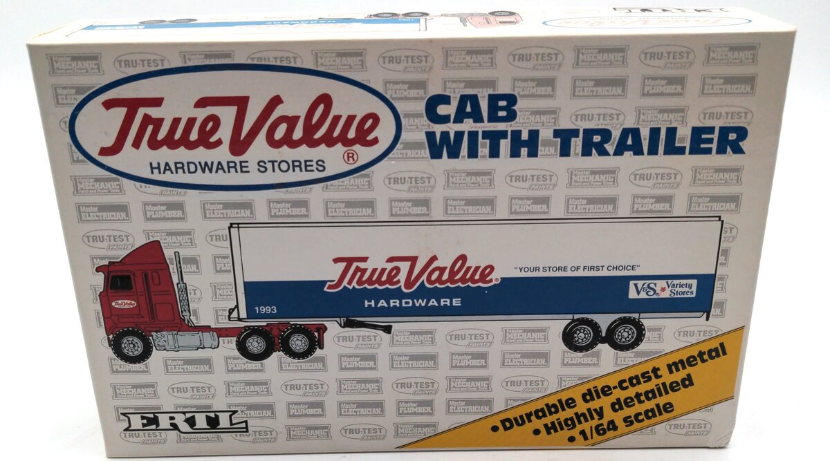 Ertl 3855 True Value Hardware Stores Cab With Trailer