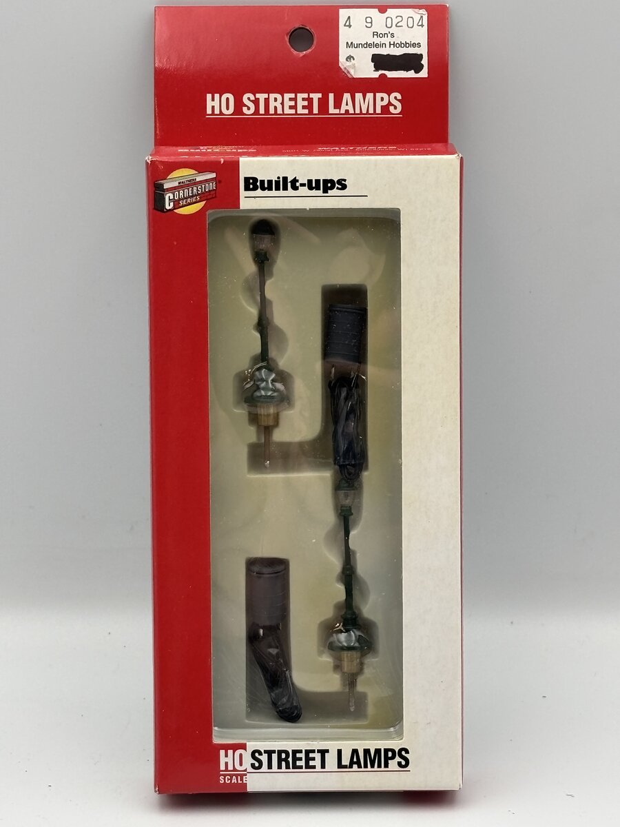 Walthers 933-1082 HO Small Street Lamp (Pack of 2)