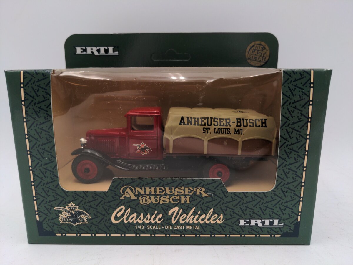 Ertl 9836 1:43 Diecast Anheuser Busch Car Classic Vehicle