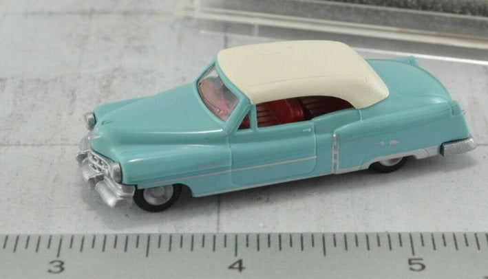 Praline 83404 HO Scale Revell Turquoise/White Caddy Cabriolet