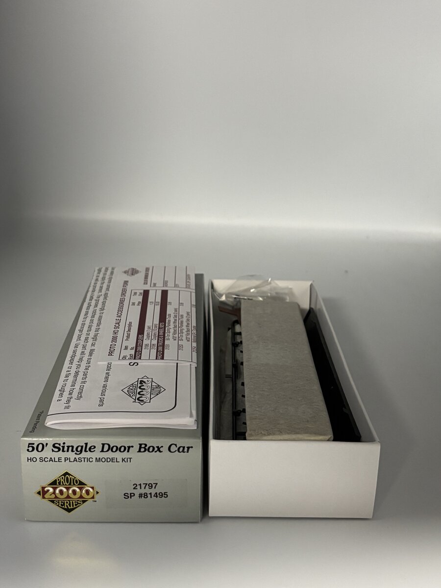 Proto 2000 21797 HO Scale Souhern Pacific Boxcar Kit # 81495
