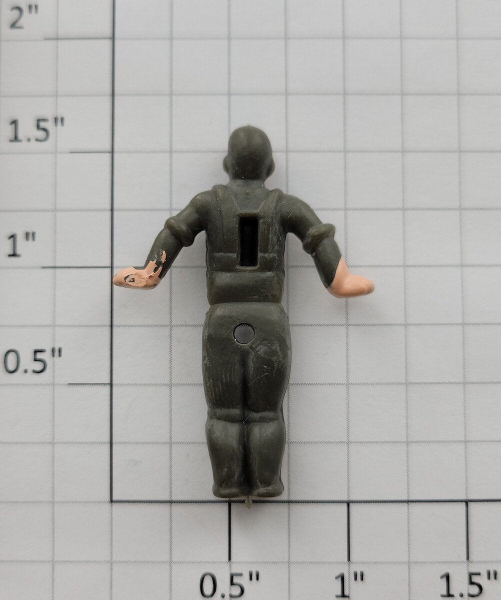 Lionel 50-83 O Gauge Olive Green Rotating Crew Man Figure