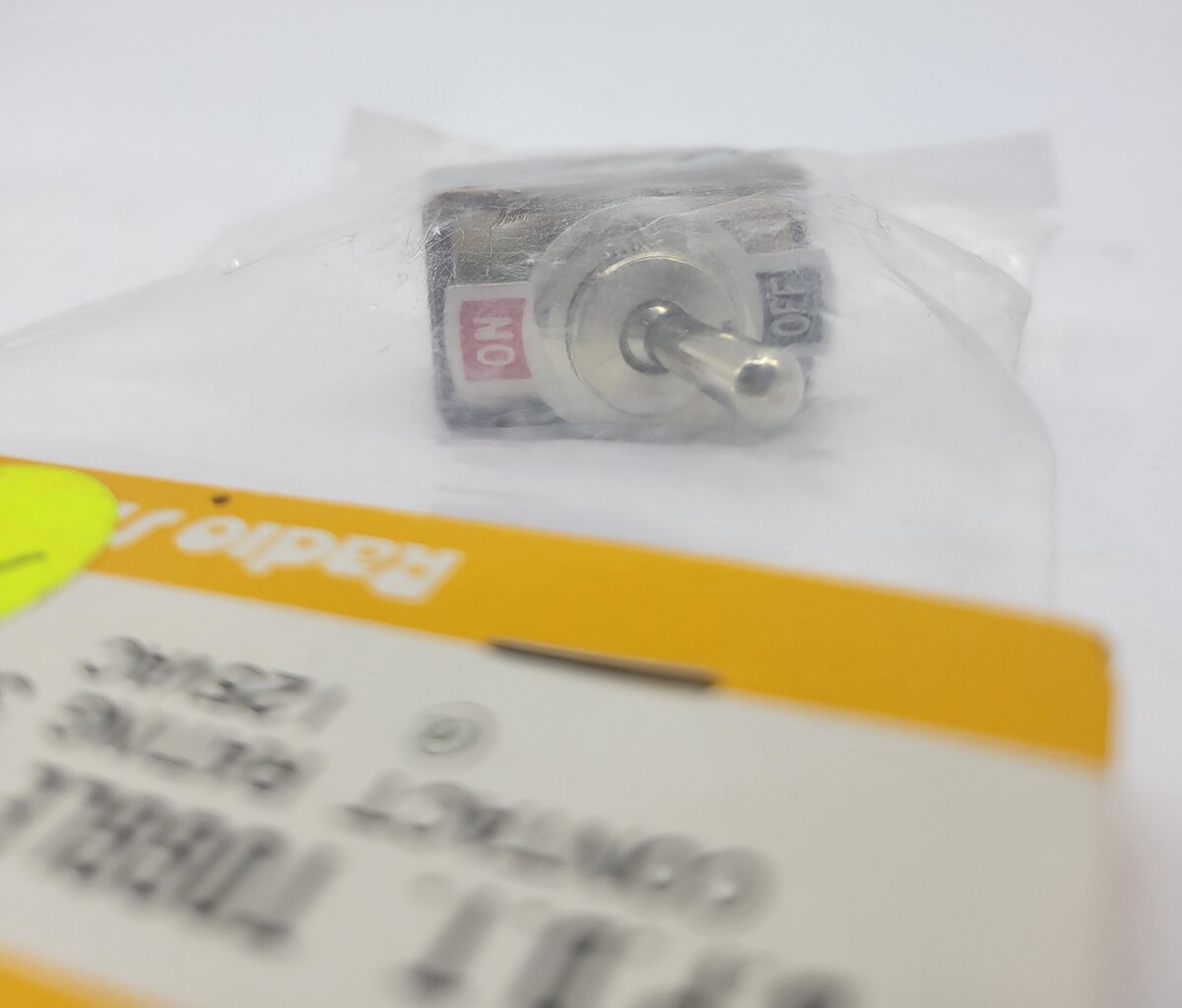 Radio Shack 275-666 DPDT Toggle Switch
