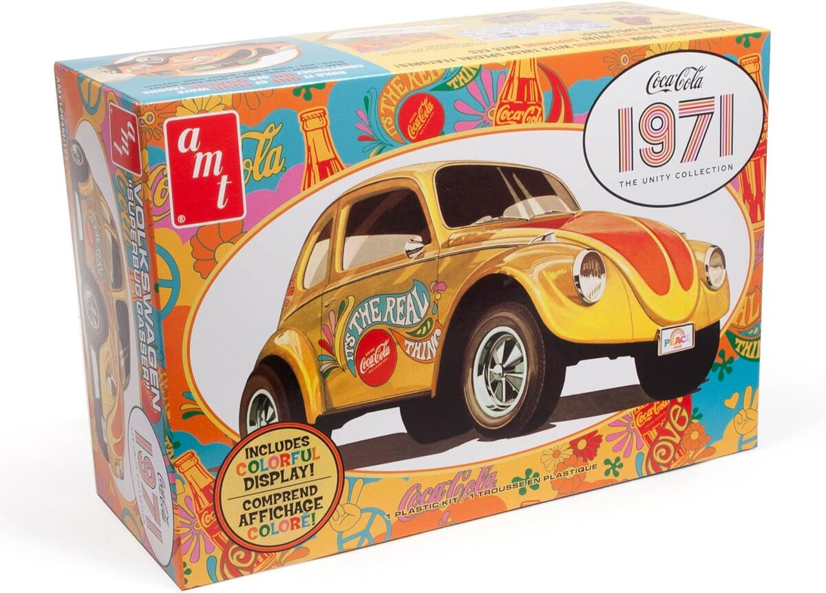 AMT 1284 1:25 Coca-Cola 1971 Volkswagen Beetle Superbug Plastic Model Kit