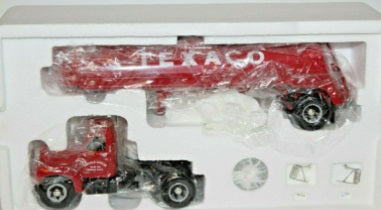 First Gear 18-2139 1:34 1960 Mack Tractor Tank Trailer Carlos R Leffler
