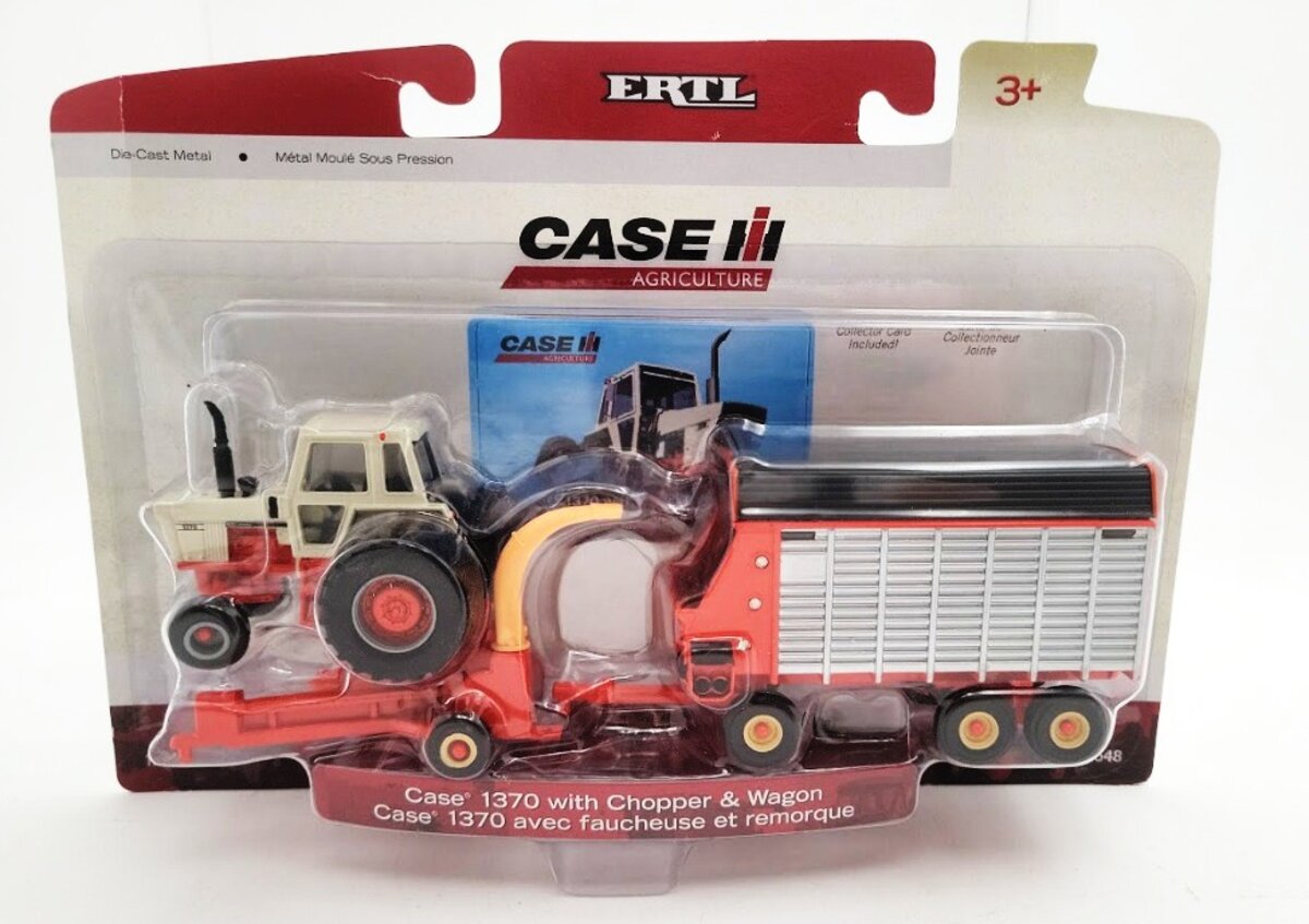 Ertl 14548 1:64 Scale Case IH 1370 W/Chopper & Wagon Collector Card Included