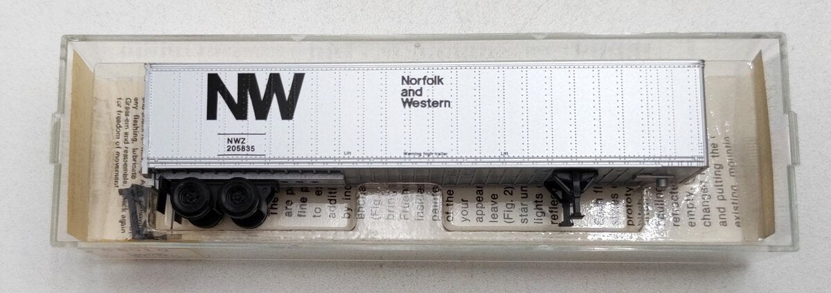 Micro-Trains 45200010 N Norfolk & Western 48' Fruehauf Van Trailer #205835