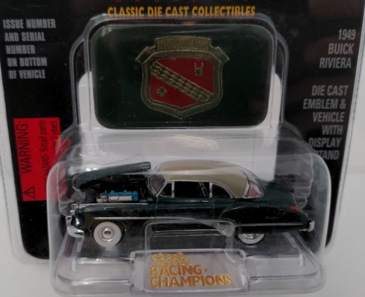 Racing Champions 08100-08133 1:64 Scale #122 Green 1949 Buick Riviera Die Cast