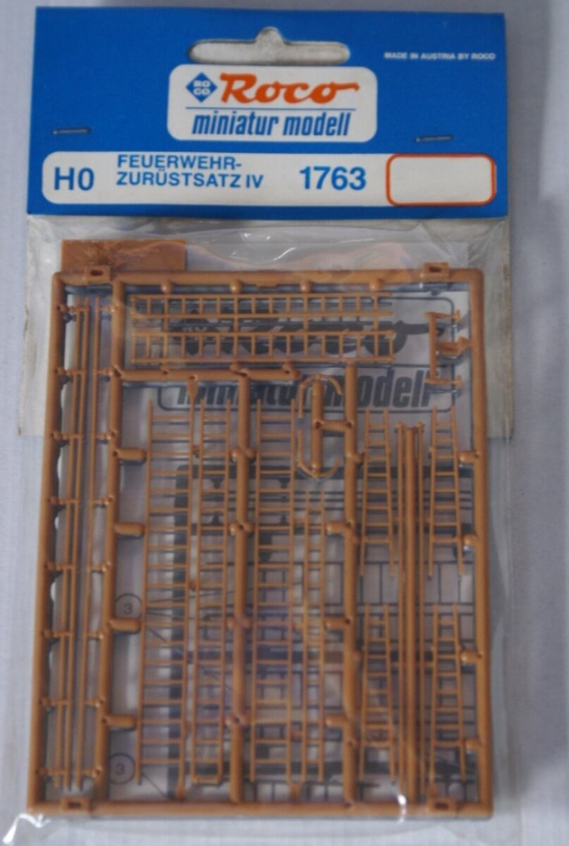 Roco 1763 HO Reuerwehr-Zurustsatz IV (Fire Brigade Accessory Kit IV)