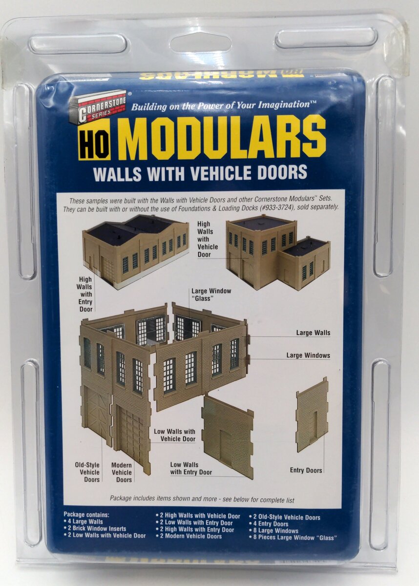 Walthers 933-3730 HO Modulars Wall With Vehicle Doors Kit