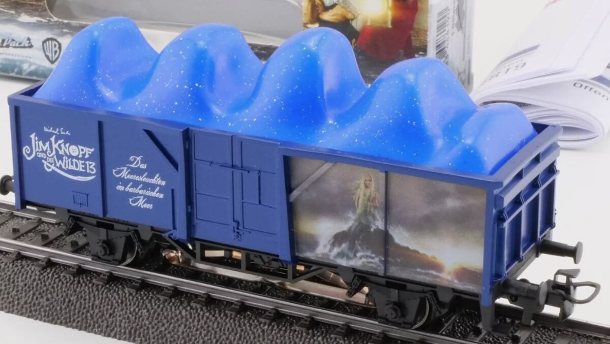 Marklin 44819 HO Sea Lights Open Freight Car