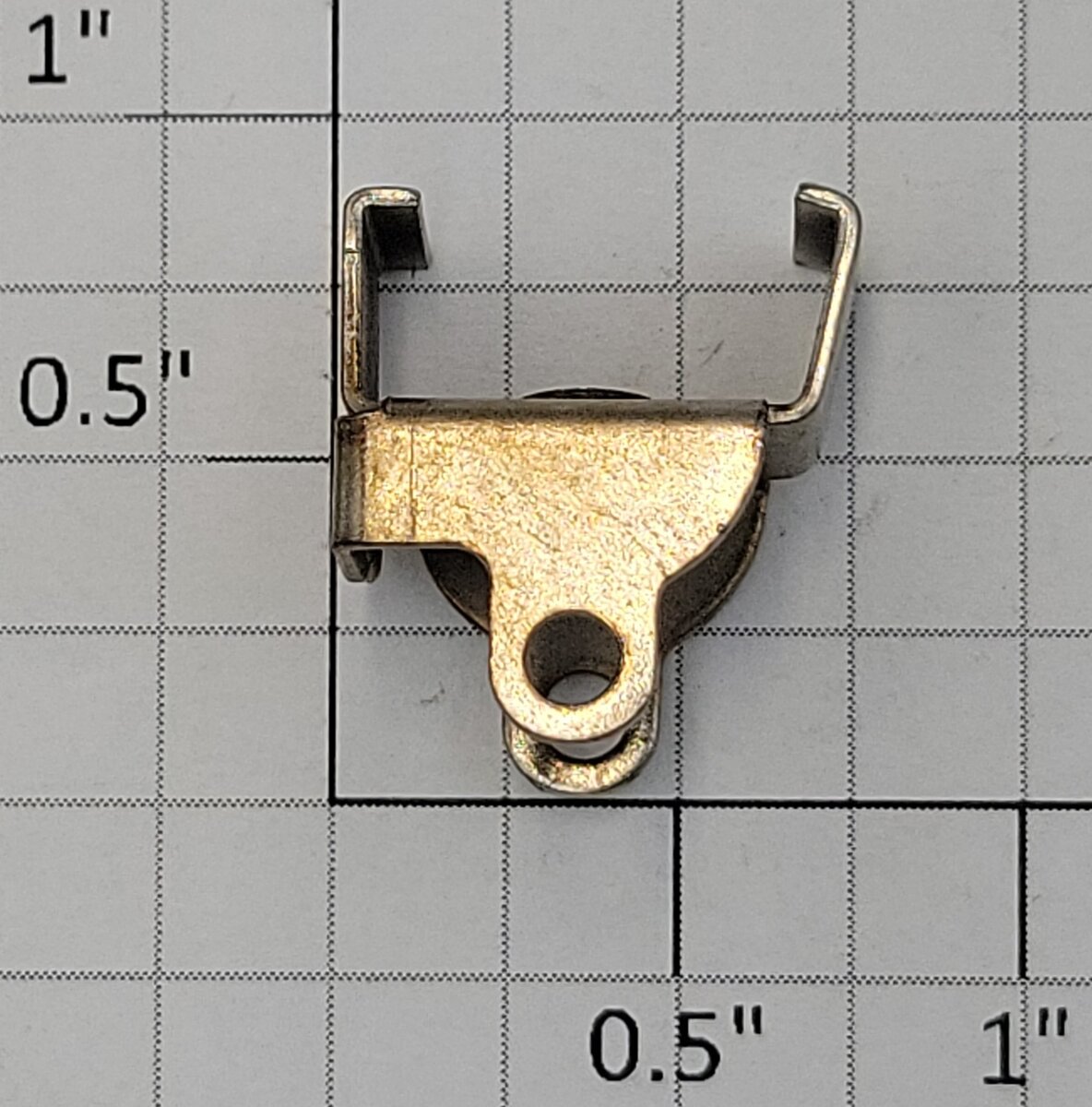Lionel 418T-35 Roller Collector Bracket