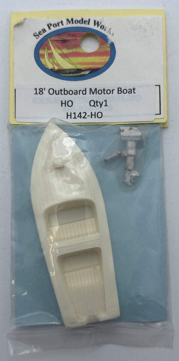 Sea Port Model Works H142 HO 18' Outboard Motor Boat