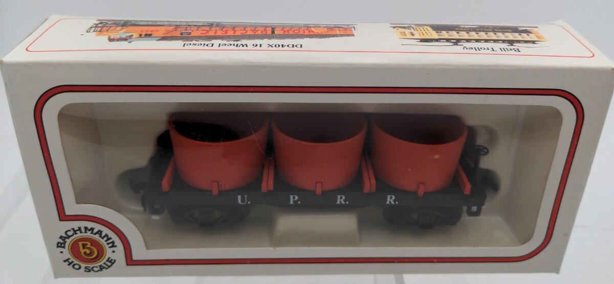 Bachmann 72601 HO Scale Union Pacific U.P.R.R. Old Time Water Tank Car
