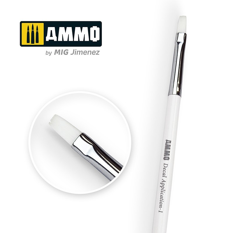 Mig Jimenez AMIG8706 Size 1 Ammo Decal Application Brush
