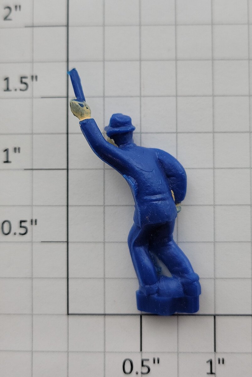 Lionel 3444-32 Painted O Gauge Policeman Figure