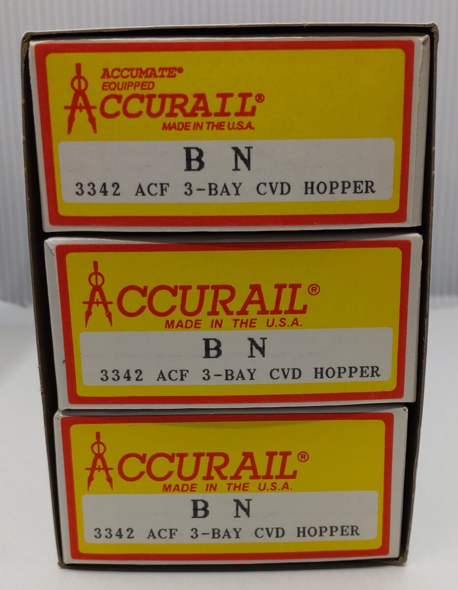 Accurail 3342 HO Burlington Northern ACF 3-Bay Covered Hopper Kit (Set of 3)