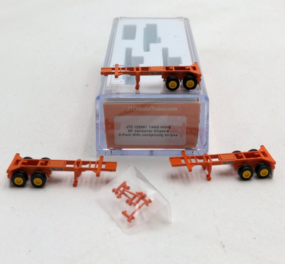 JTC Model Trains 122001 N Yang Ming 20' Container Chassis (Pack of 3)