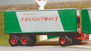Sylvan Models T-0181 HO 1950's Tandem-Axle Full Van Trailer Resin Kit w/Decals