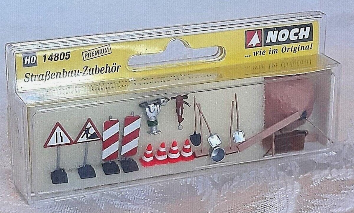 Noch 14805 HO Road Accessories Pack