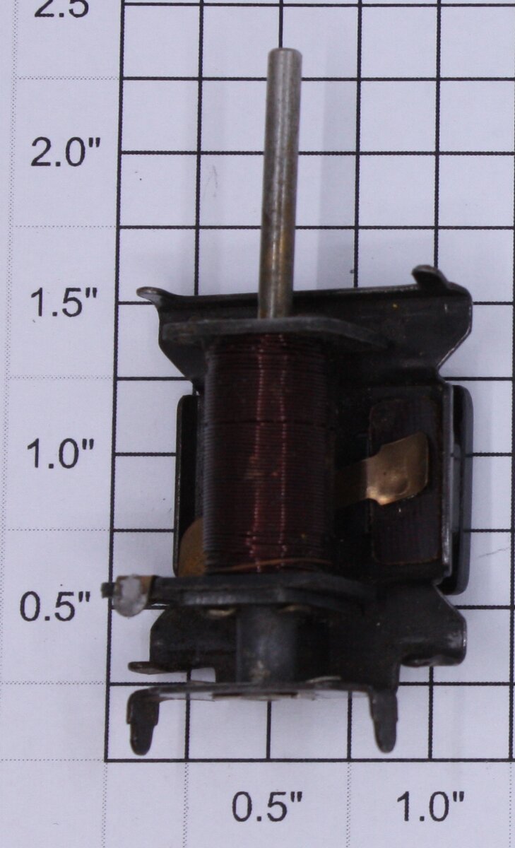 Lionel TS-74 Prewar Truck Uncouple Solenoid and Baseplate Assembly