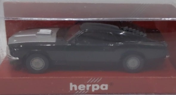 Herpa 22019 HO Scale Black 1969 Ford Mustang With Silver Hood
