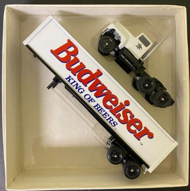 Winross 3 1:64 Budweiser "King of Beers" Tractor Trailer