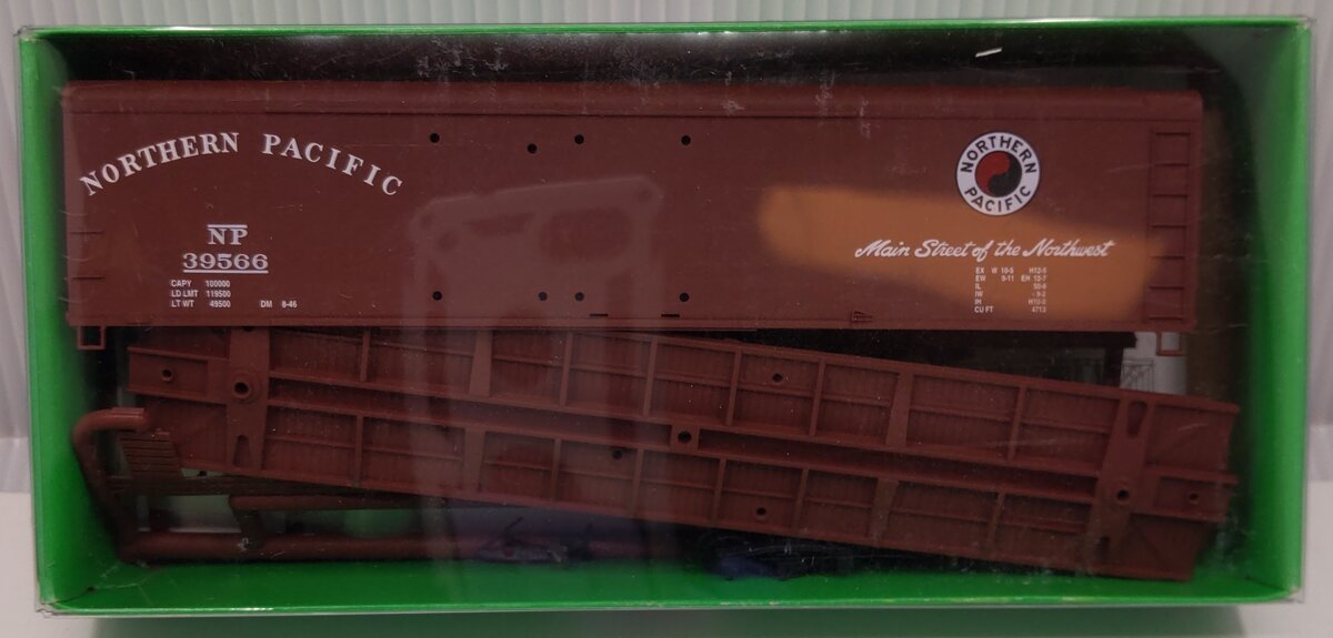 Bowser 55407 HO Scale Northern Pacific 50' Double Door Round Roof Boxcar #:39566