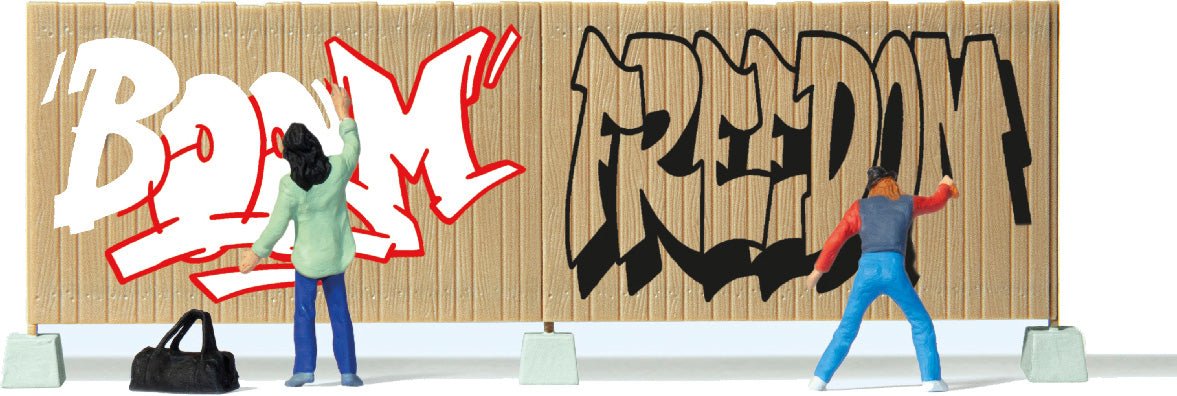 Preiser 10334 HO Graffiti Artists Figures (Set of 2)
