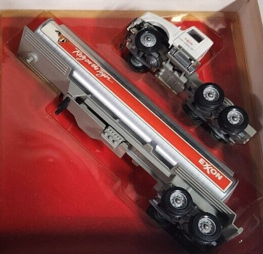 Winross 170-1 1:64 Die Cast Exxon "Rely on the Tiger" Elliptical Tanker