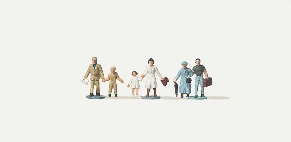 Merten 270820 N Passenger Groups Figures (Set of 6)