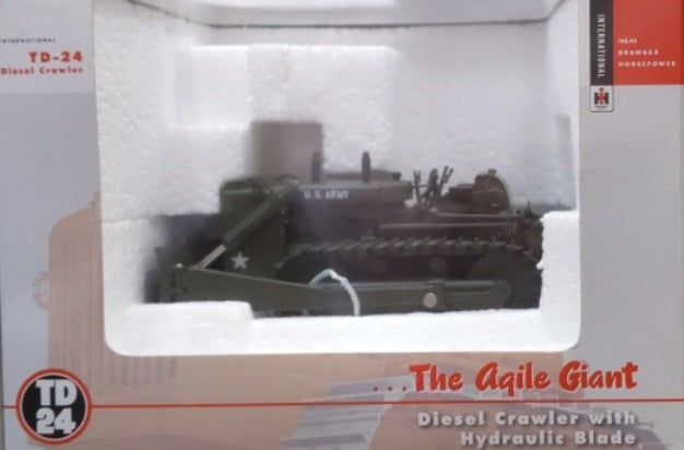 Spec Cast ZJD1613 1:50 IH US Army Diesel Crawler W/ Hydraulic Blade T24