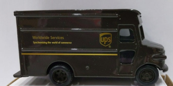 Staples 463004 4" Long X 2" High United Parcel Service Metal Package Car Truck
