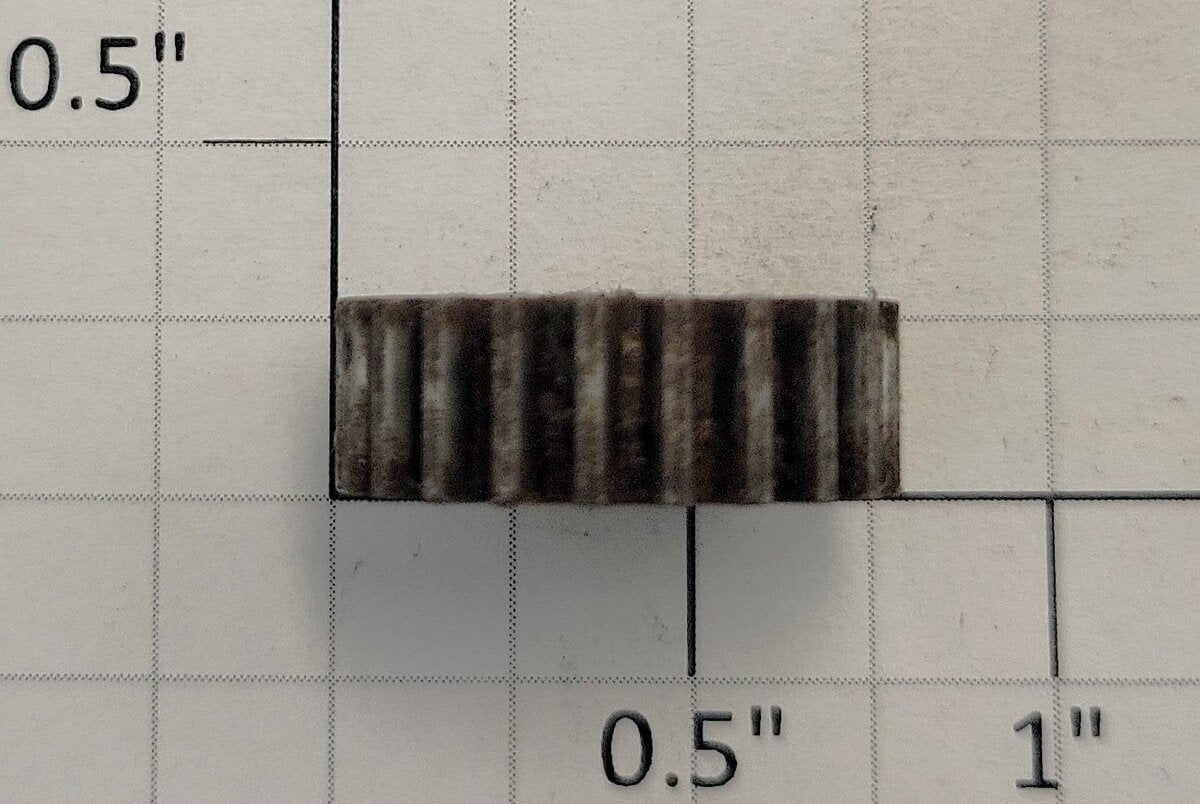 Lionel 671-46 Armature Shaft Gear (1946 Only)