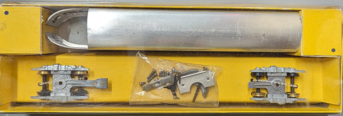 OK 33 HO Engines/Steamliners Observation Passenger Car Metal Model Kit
