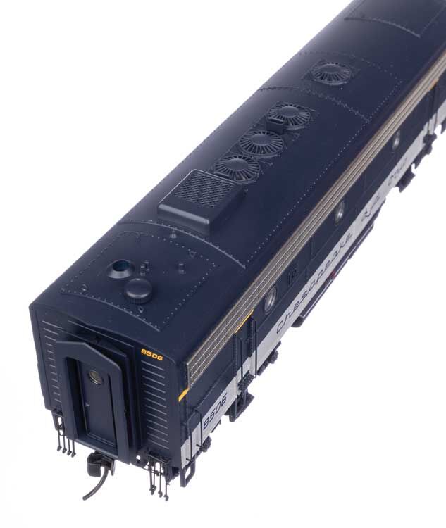 Walthers 920-49547 HO C&O EMD FP7 & F7B Diesel Loco - Standard DC #8007 & 8506