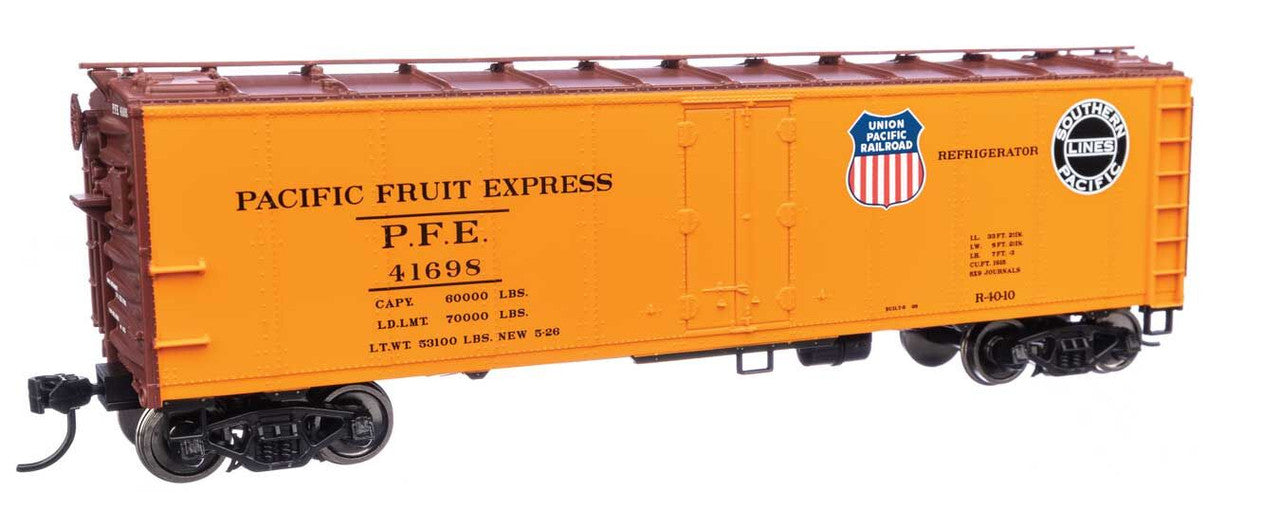 Walthers 910-41420 HO PFE/UP 40' Steel RTR Reefer with Dreadnaught Ends #41698