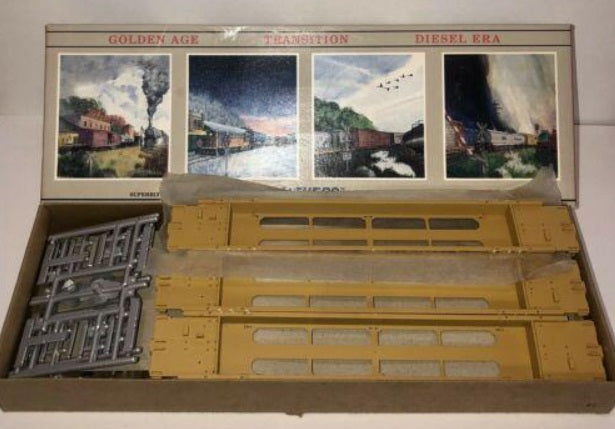 Walthers 932-3902 HO Scale TTX Double Stack Car Kit #25034 (Set of 3)