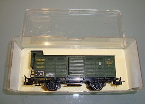 Trix 52 3601 00 HO Green Guterwagen Box Van Livery W/Brakeman Cabin