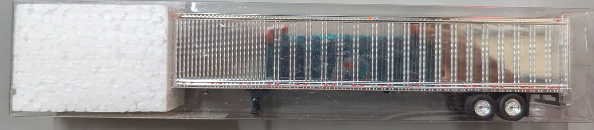 Trucks N' Stuff 88084 HO Electroplated 53' Dryvan Trailer