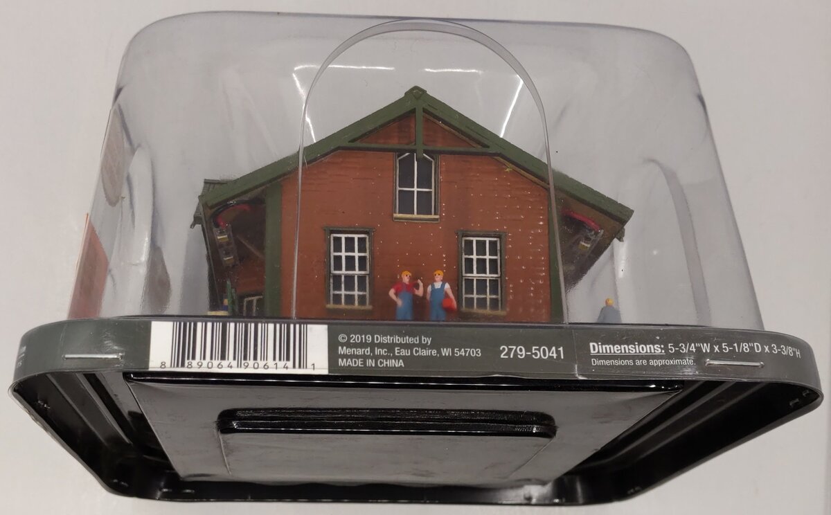 Menards 279-5041 HO Gauge Menardsville Illuminated Train Station