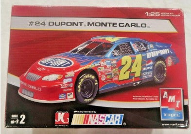AMT 38069A 1:25 Skill Level 2 Nascar #24 Dupont Monte Carlo Model Kit