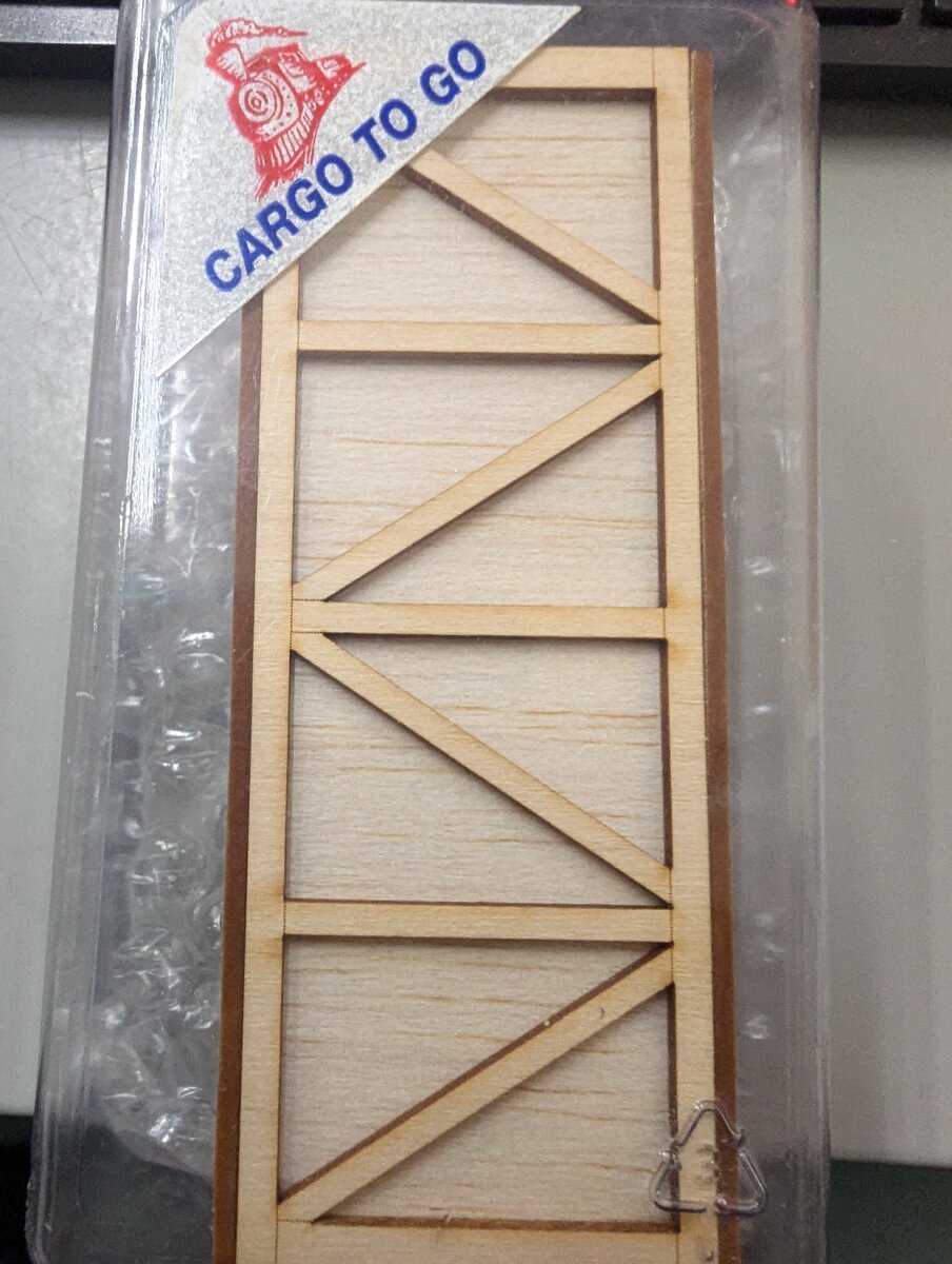 Cargo to Go 7 O Scale Laser Cut Extra Large Wooden Crate