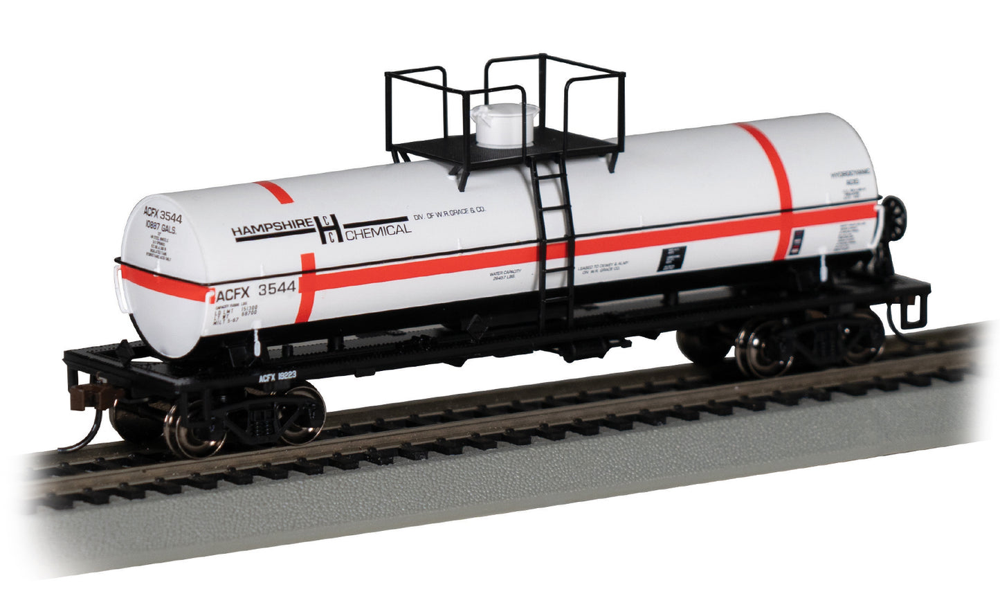 Bachmann 75809 HO Hampshire Chemical Chemical Tank Car #3544