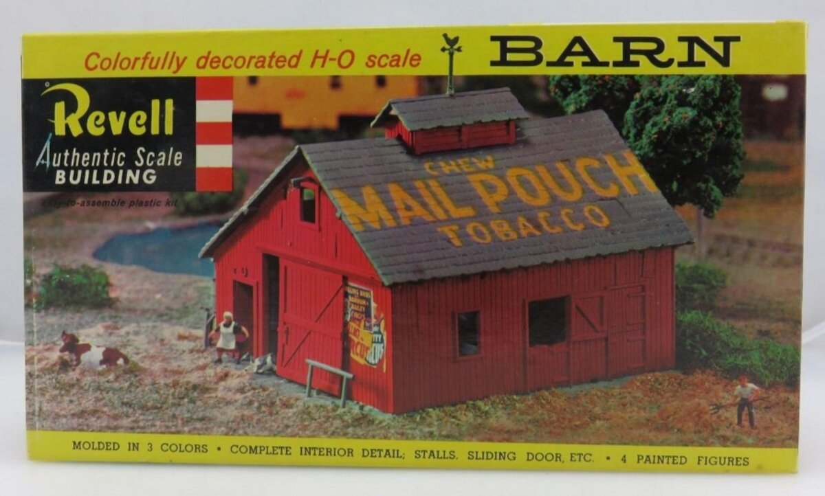 Revell T-9016:1.69 HO Scale Barn W/4 Painted Figures Building Kit