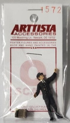 Arttista 1572 O Scale Conductor w/Step Stool Figure