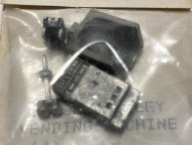 Bowser 675-010425 HO Scale Pewter Vending Machines